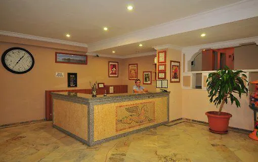 **  Adler Hotel 马尔马里斯 土耳其